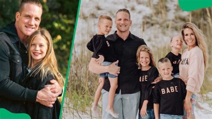 Aj Hawk Children