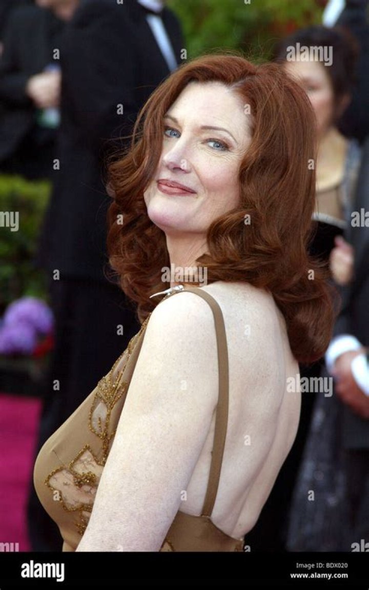Annette OToole