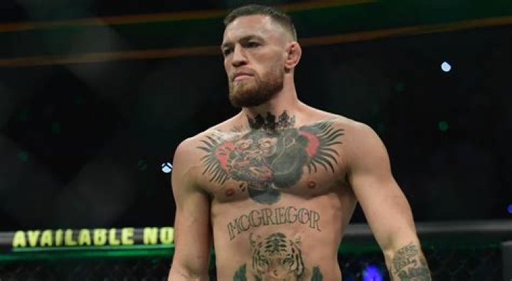 Ariel Mitchell Conor Mcgregor