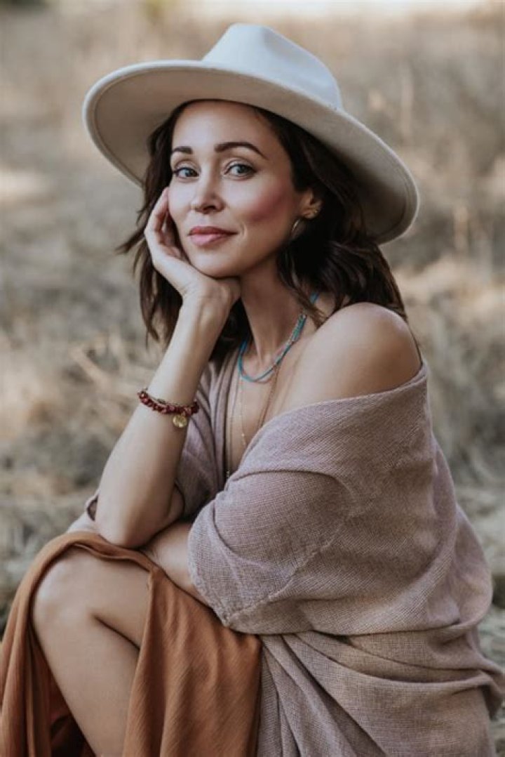 GleamVibe | Autumn Reeser