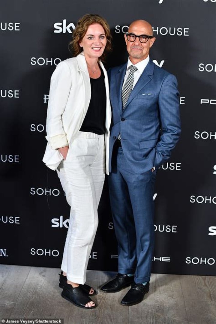 How tall is Stanley Tucci ·