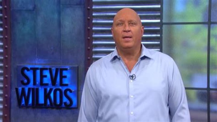 How tall is Steve Wilkos ·