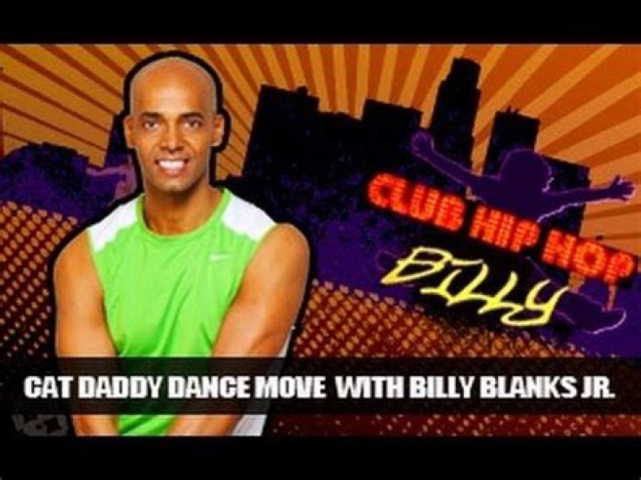 Kate Upton Cat Daddy Dance: Back on YouTube!