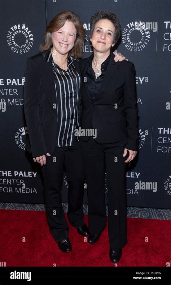 Kathryn Hamm Son: Does The Author Have A Son?
