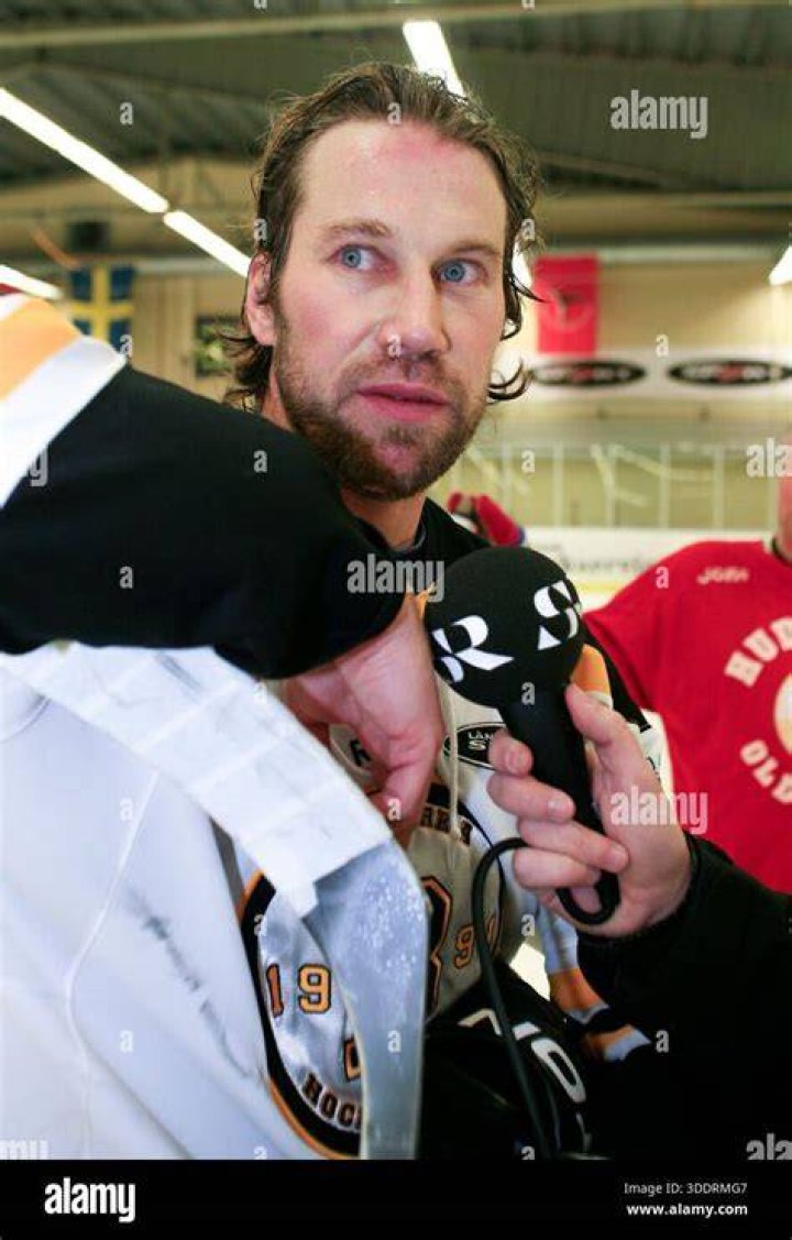 Peter Forsberg Swedish professional Ice hockey player vid partner