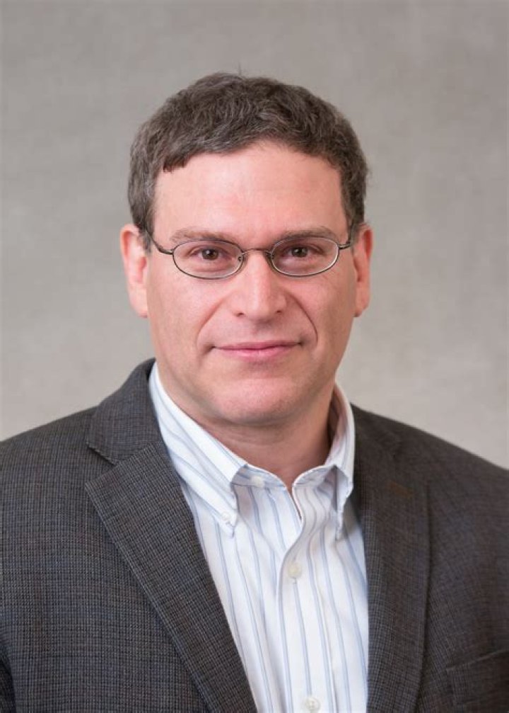 Students question whether Professor Stephen Kershnar will teach classes