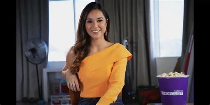 Summer Bishil Net Worth