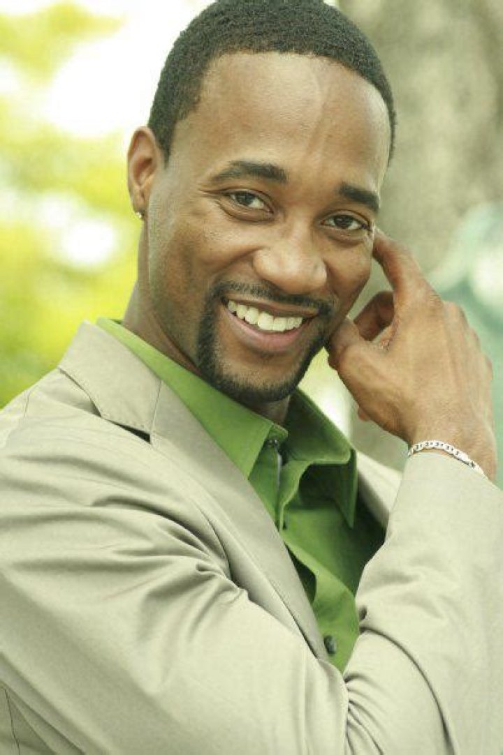 Yohance Myles Bio (Wiki)