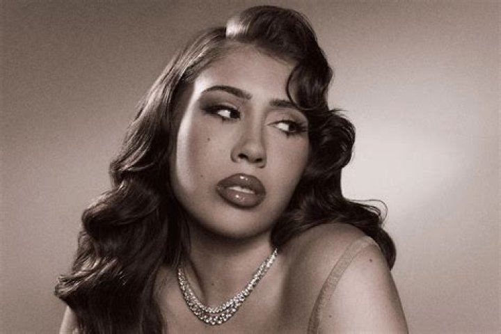 ZBlogS | Kali Uchis BBL